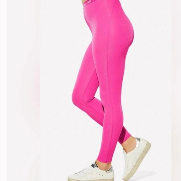 Yitty spotlight shaping‎ Barbie pink shimmer high rise ruched leggings size M - Picture 10 of 10